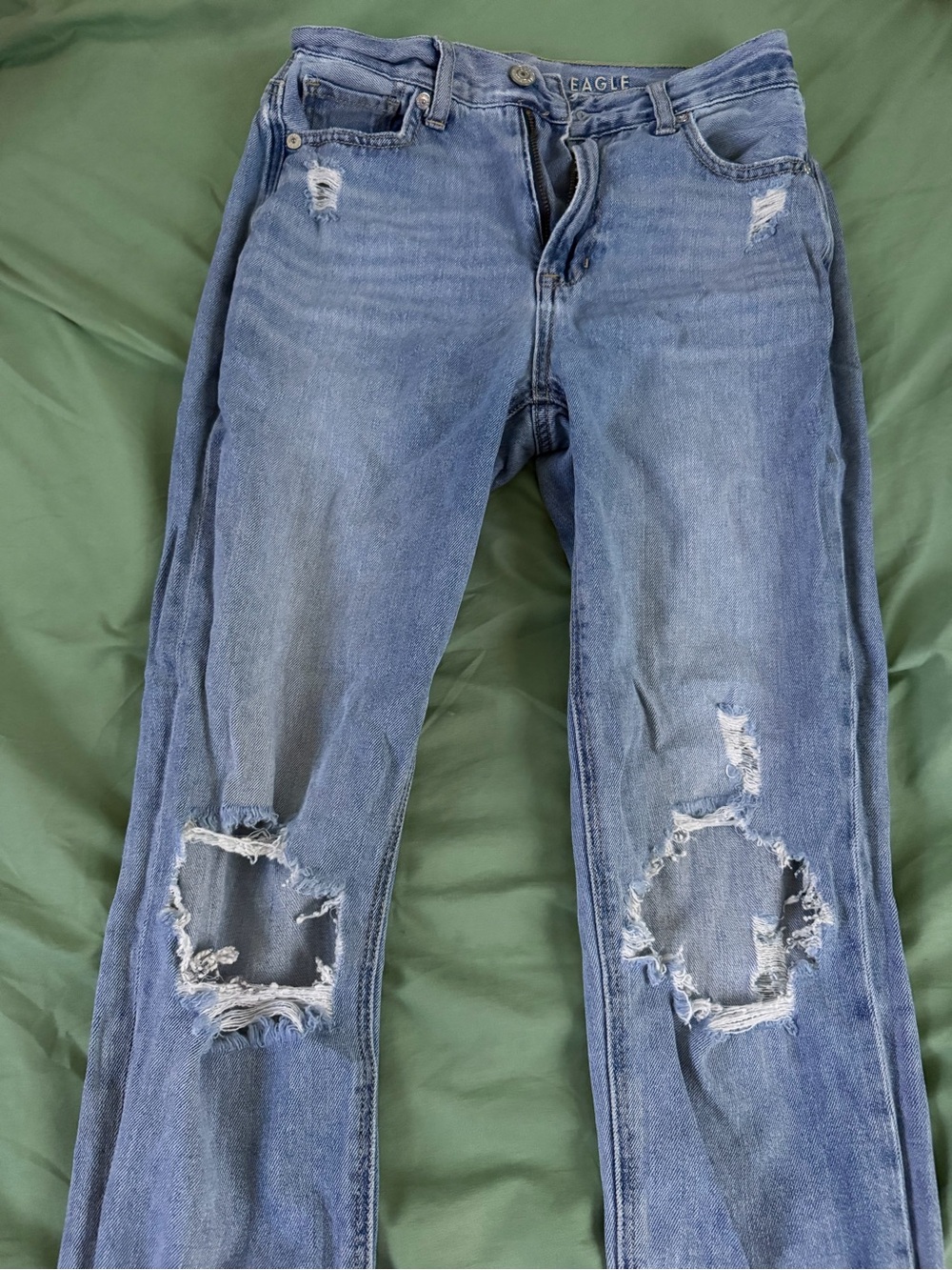 American Eagle Outfitters Light Blue Ripped Skinny Jeans - Women's